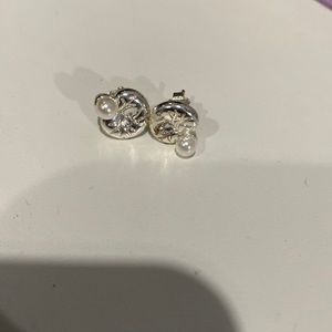 Silver pearl earrings